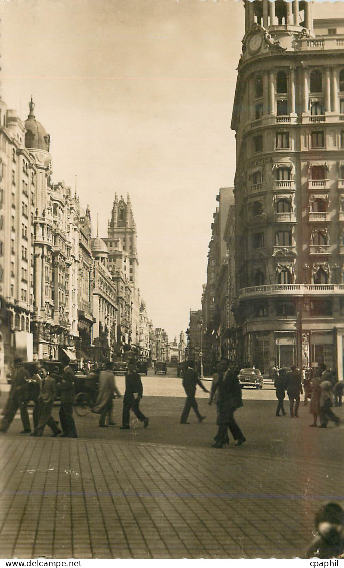 CPM Madrid Avenida Jose Antonio Ediciones F Molina Madrid Tarjeta Postal