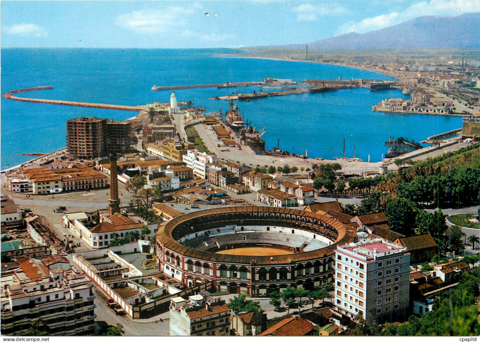 CPM Malaga Plaza de Taureaux et Port