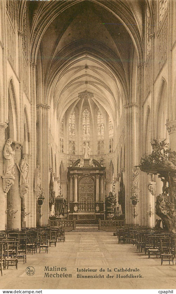 CPM Malines Interieur de la Cathedrale