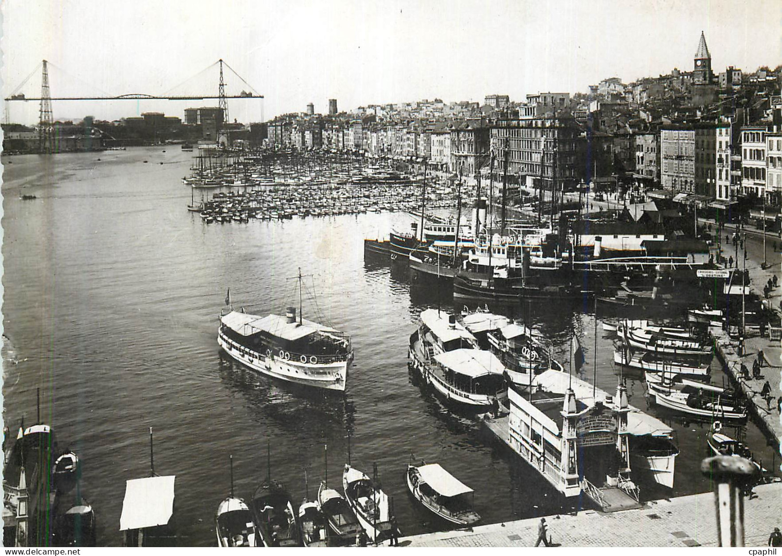 CPM Marseille Le Vieux Port et le Pont Transbordeur Bateaux