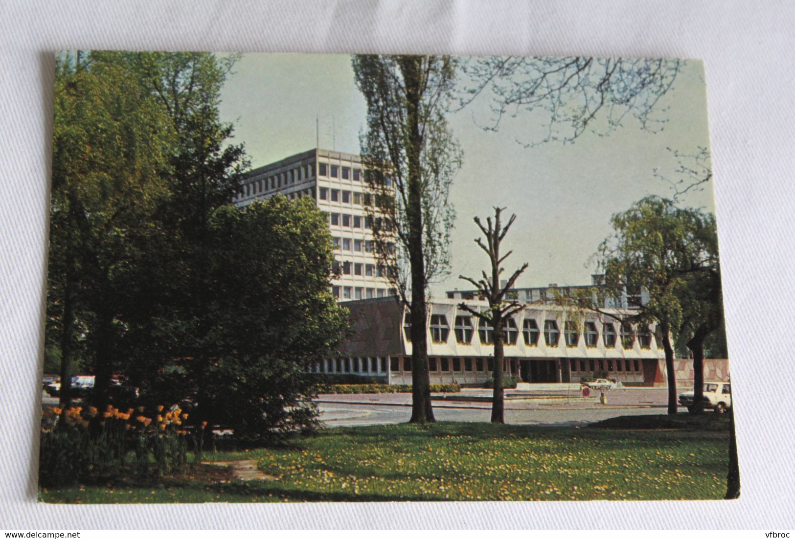 Cpm, Maubeuge, l'hôtel de ville, Nord 59