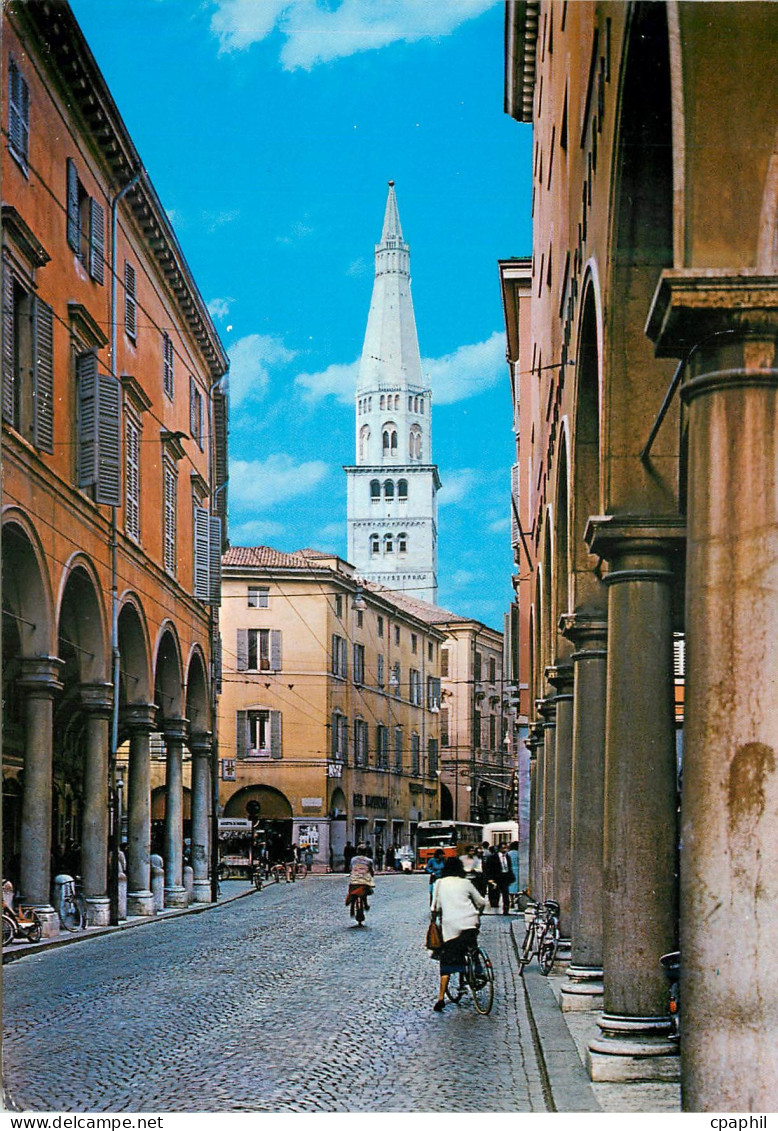 CPM Modena Rue Emilia