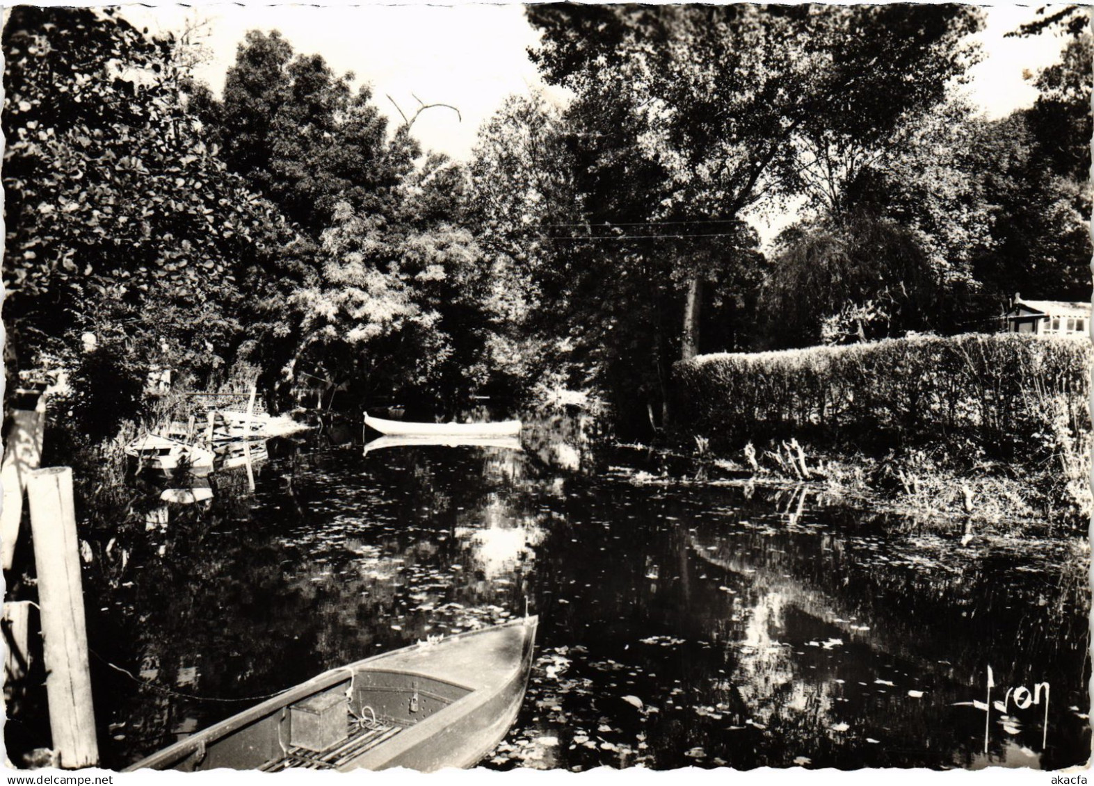 CPM Montgeron Les bords de l'Yerres FRANCE (1377326)