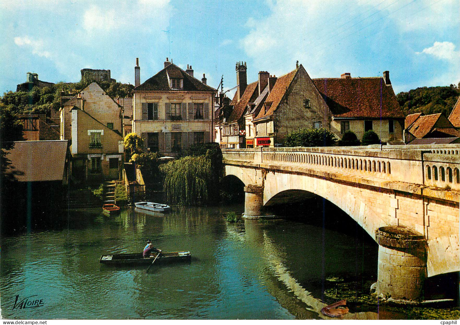 CPM Montoire sur Loir (Loir et Cher) La Vallee du Loir Le Pont sur le Loir