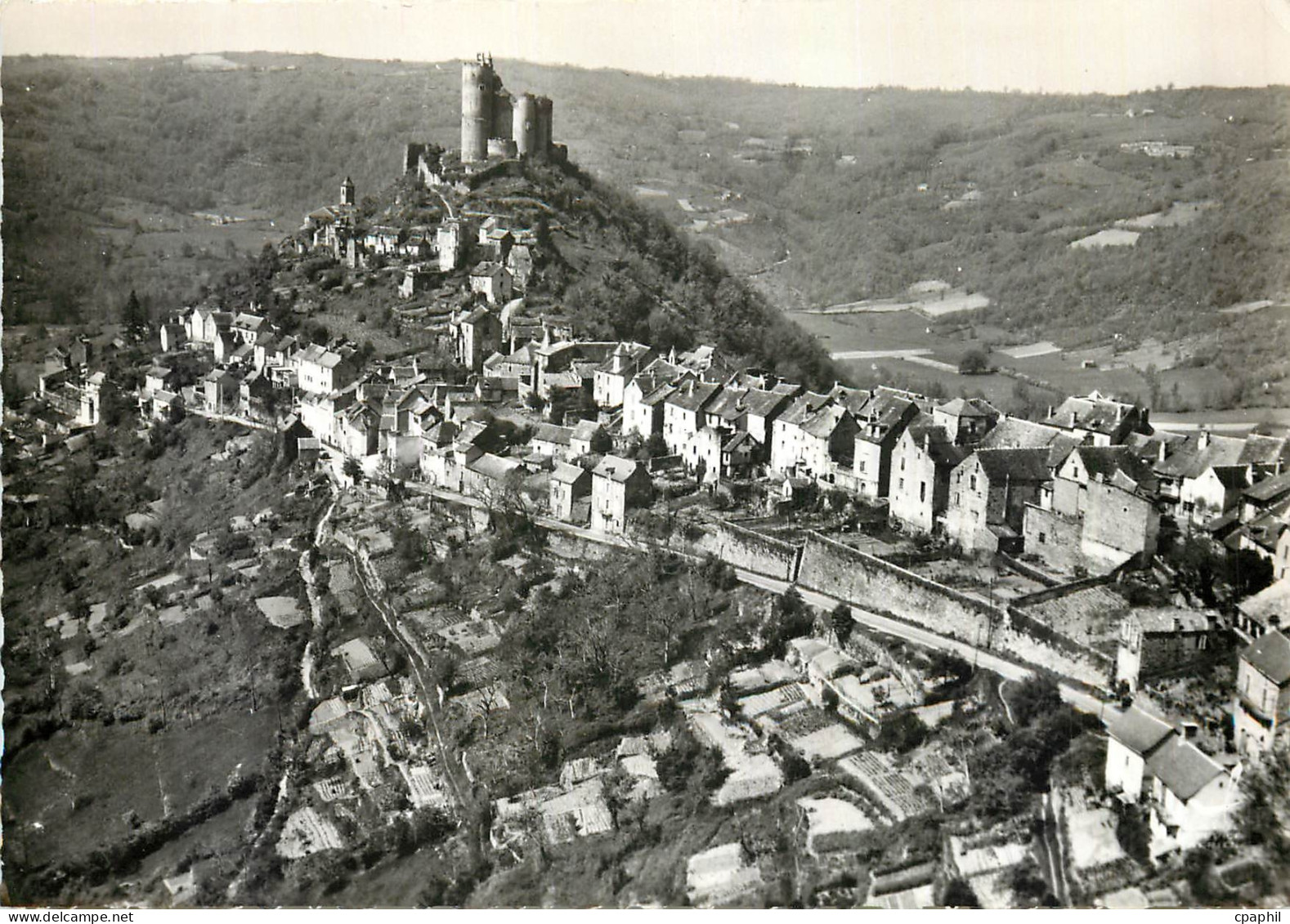 CPM Najac Aveyron Vue generale