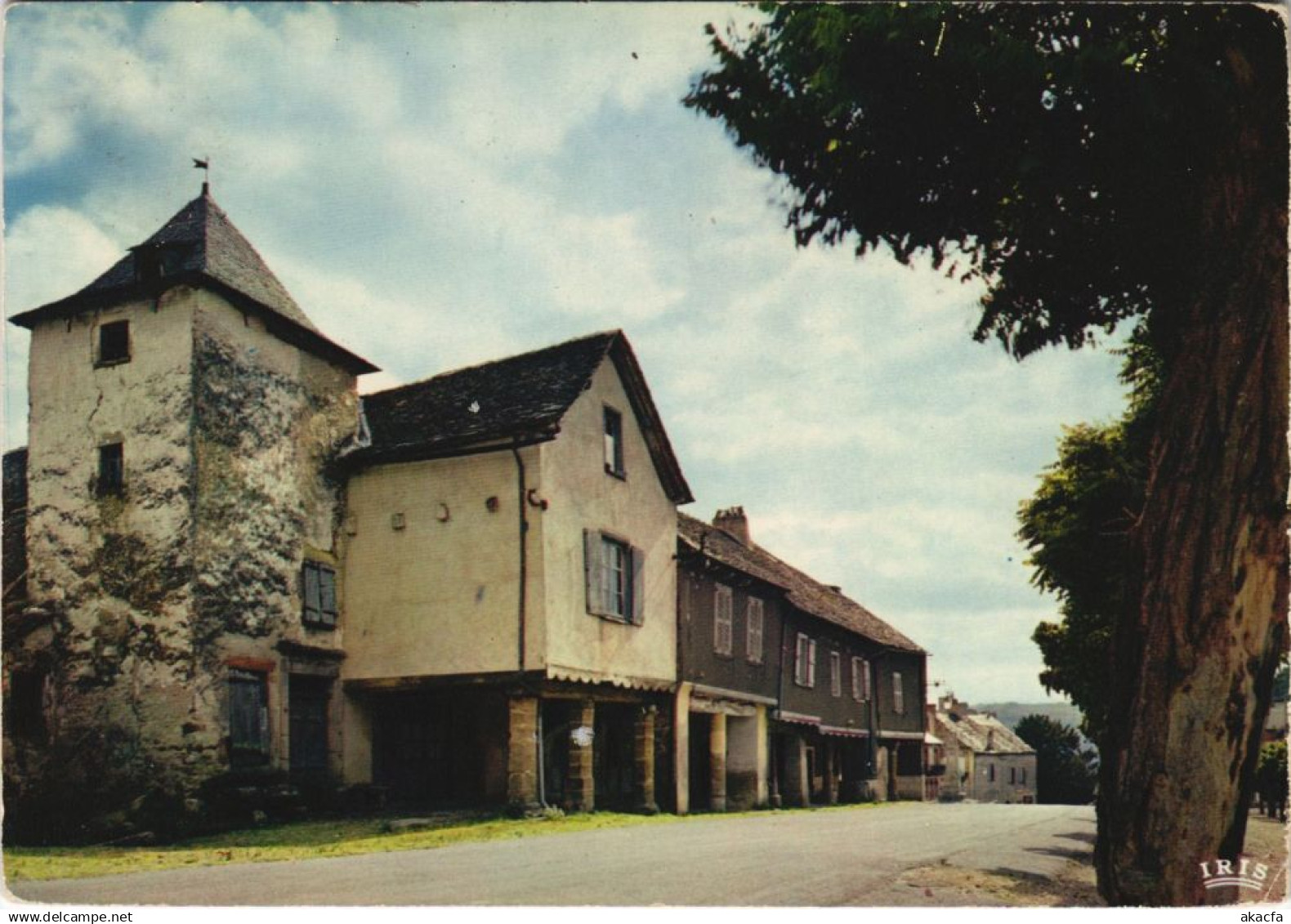 CPM Najac Les arcades (15781)