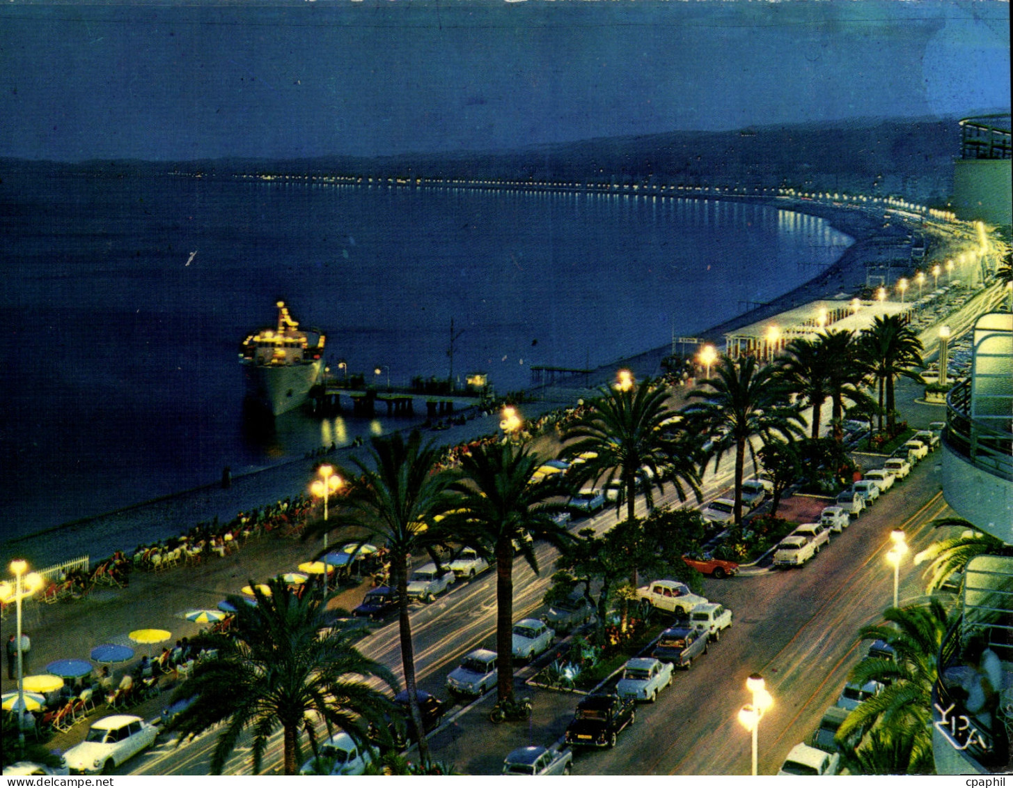 CPM Nice Cote D'Azur La Promenade des Anglais la nuit