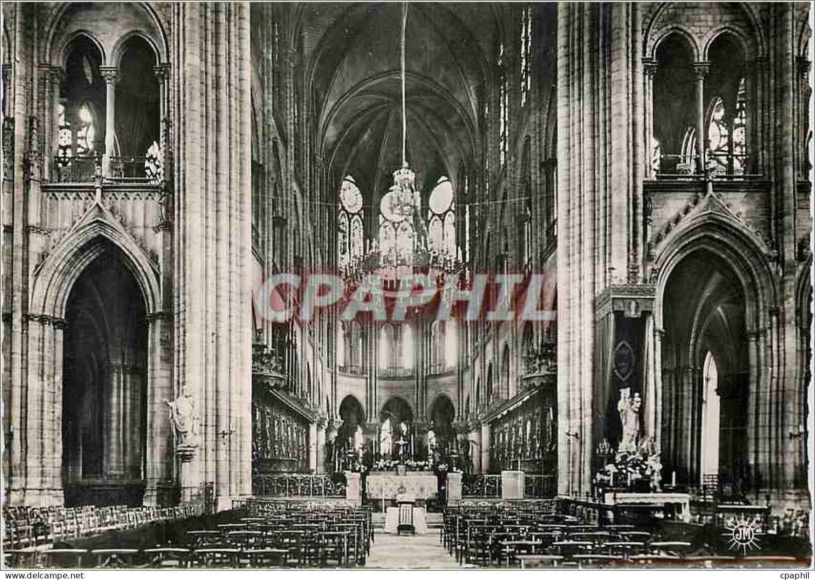 CPM Notre Dame de Paris Le Transept