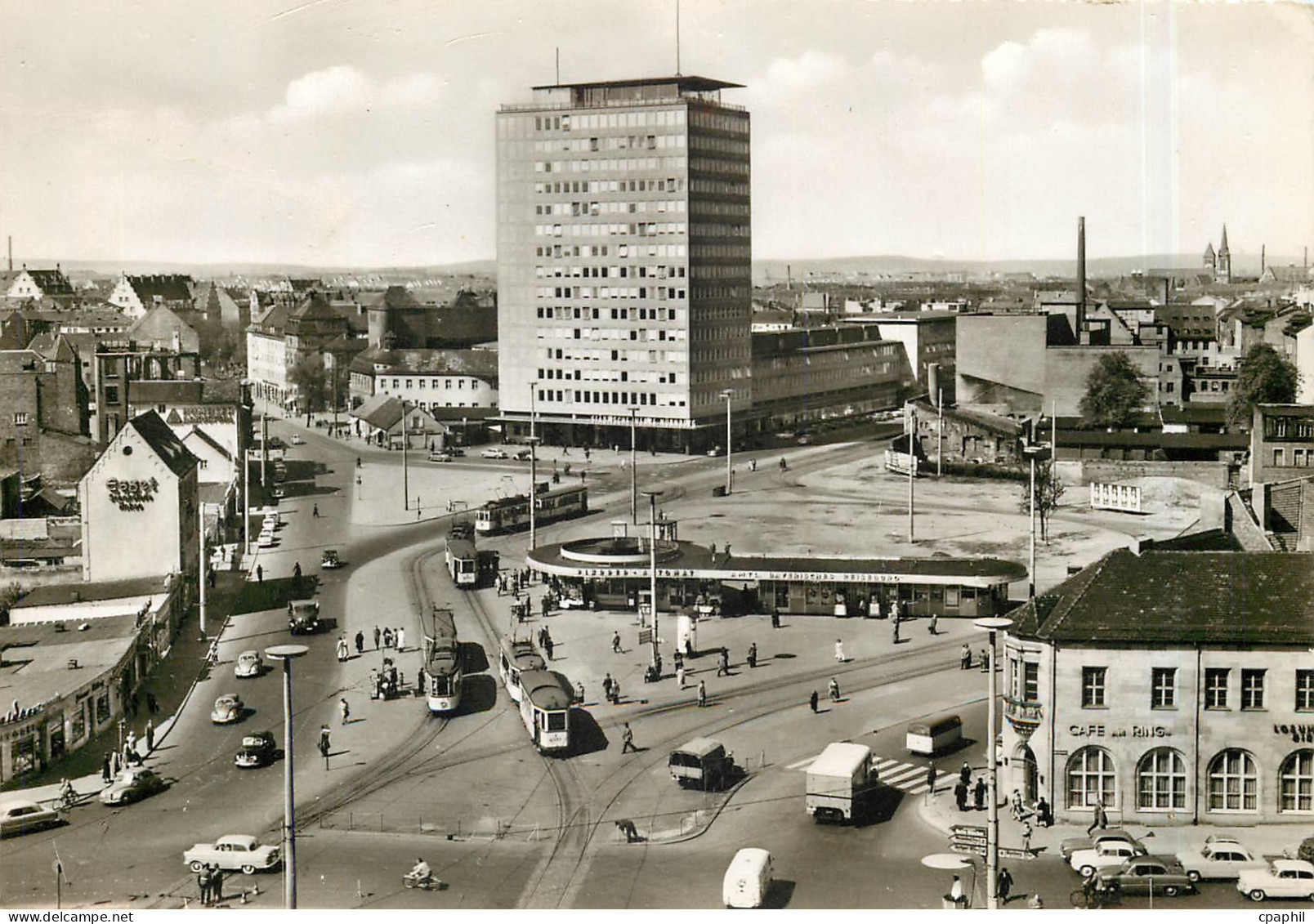 CPM Nuernberg Plaerrer mit Hochhaus