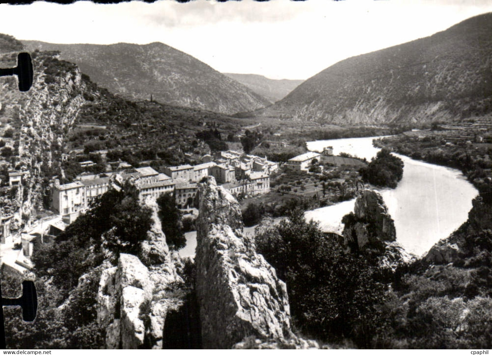 CPM Nyons La Vallee de l'Aygues