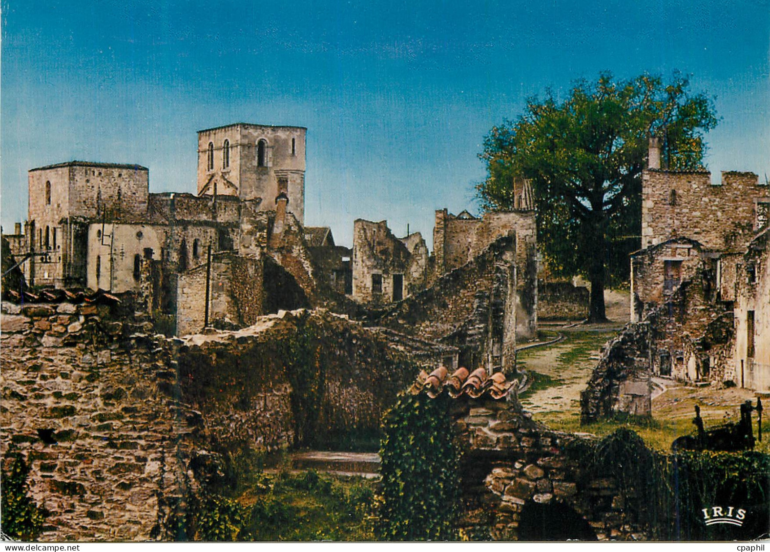 CPM Oradour sur Glane Haute Vienne Cite Martyre 10 Juin 1944 Vue generale Militaria