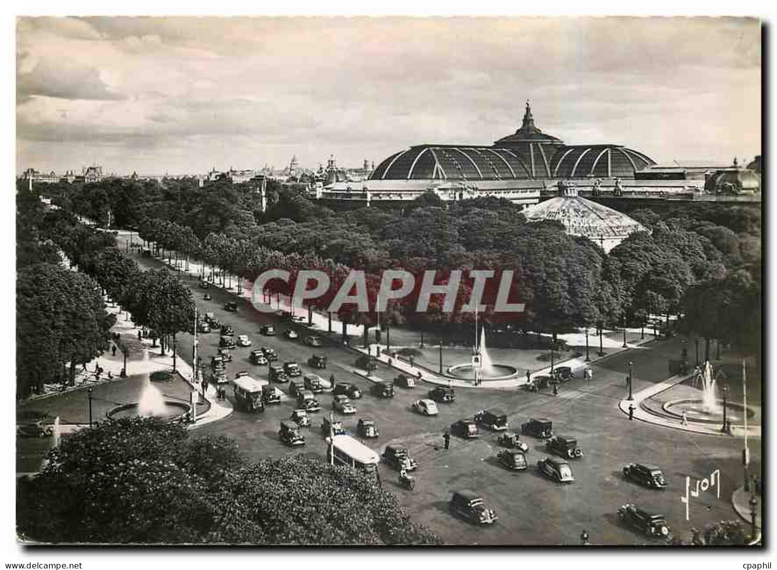 CPM Paris en flanant Rond Point des Champs Elysees