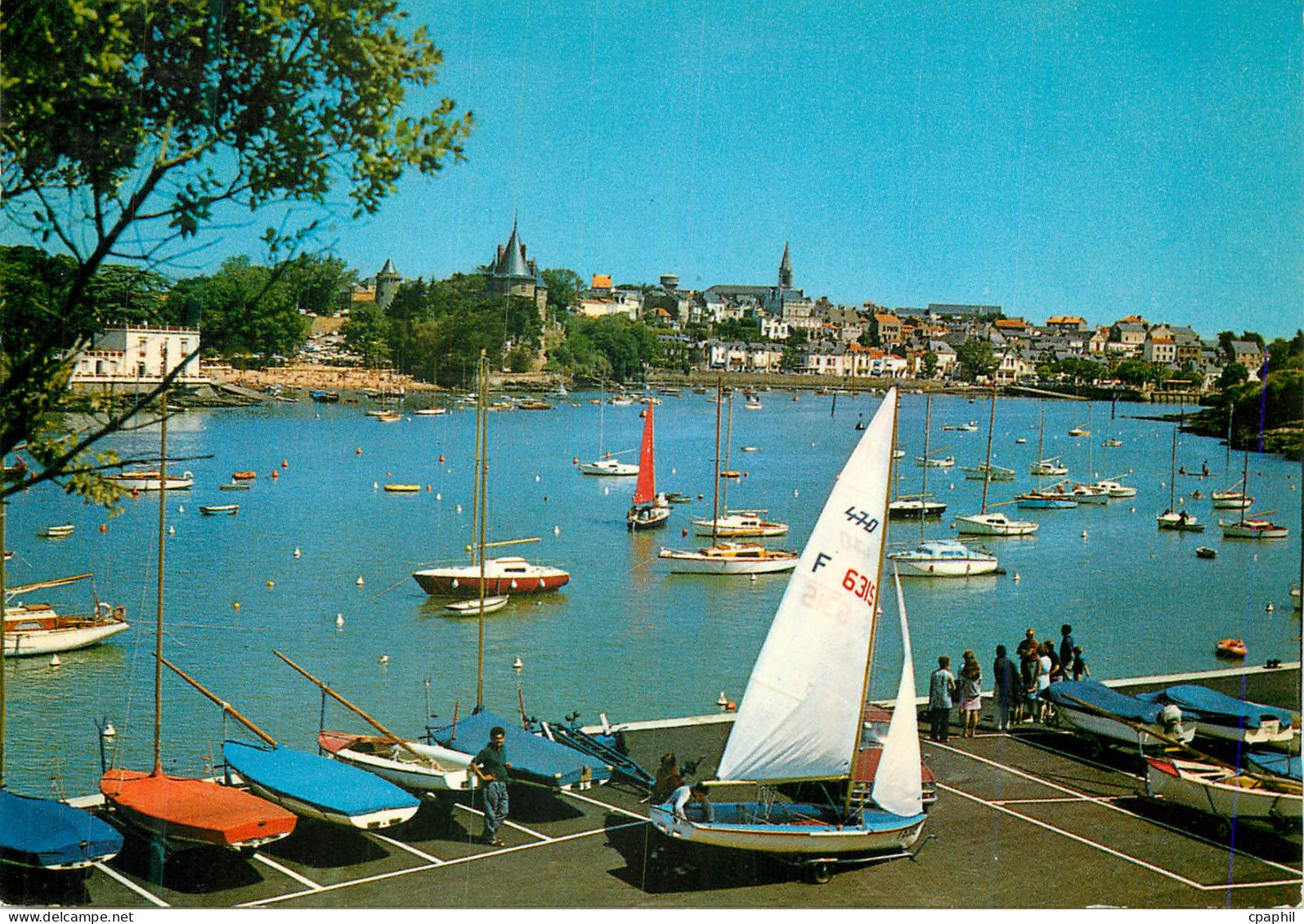 CPM Pornic Vue du port de plaisance