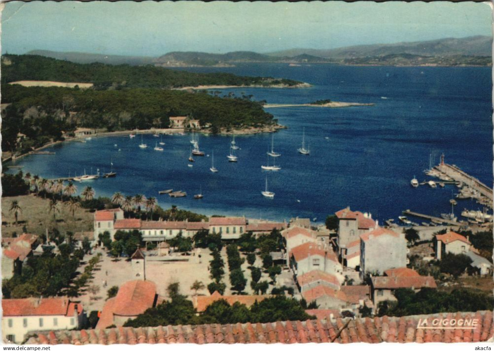 CPM PORQUEROLLES Vue Generale (1114537)