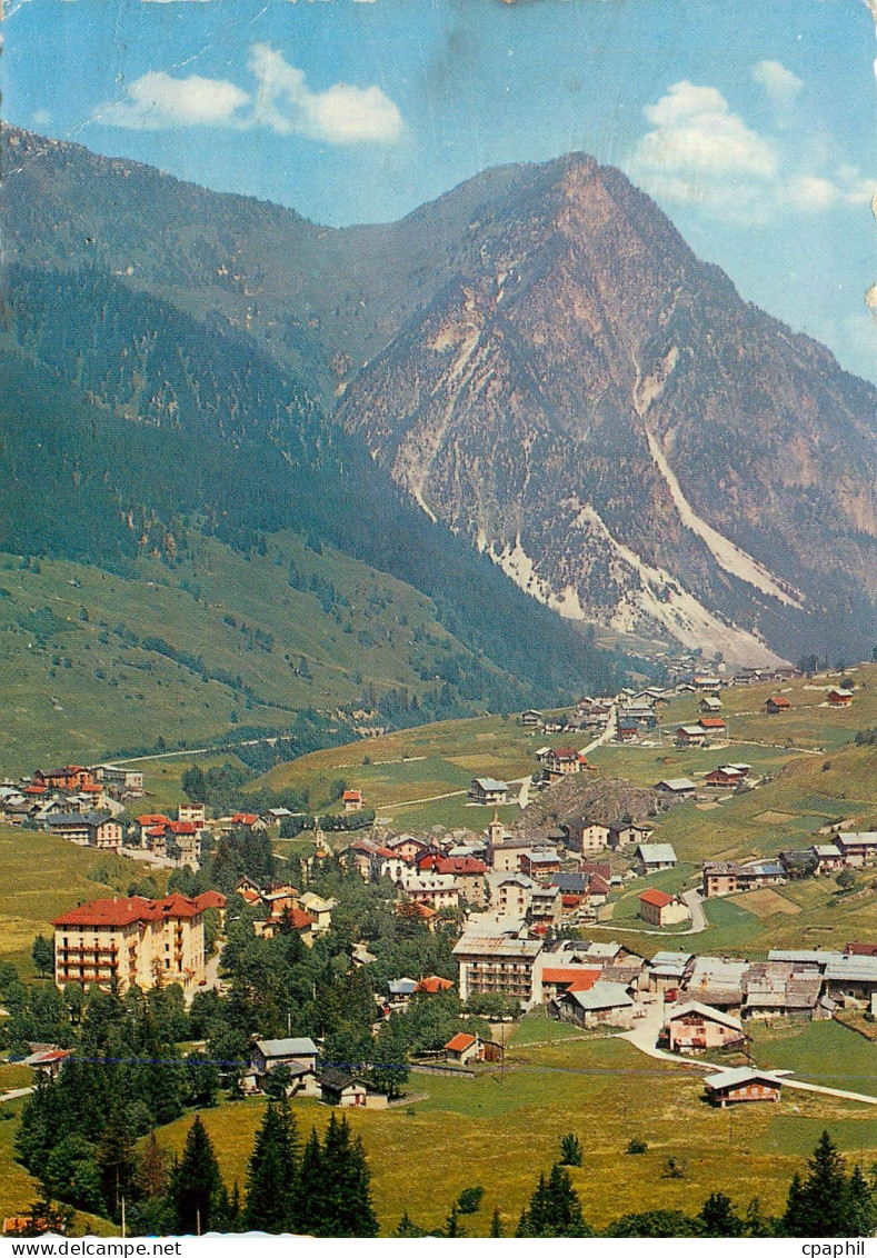 CPM Pralognan la Vanoise (Savoie) Alt 1420 m Vue Generale et la Pointe d Villeneuve