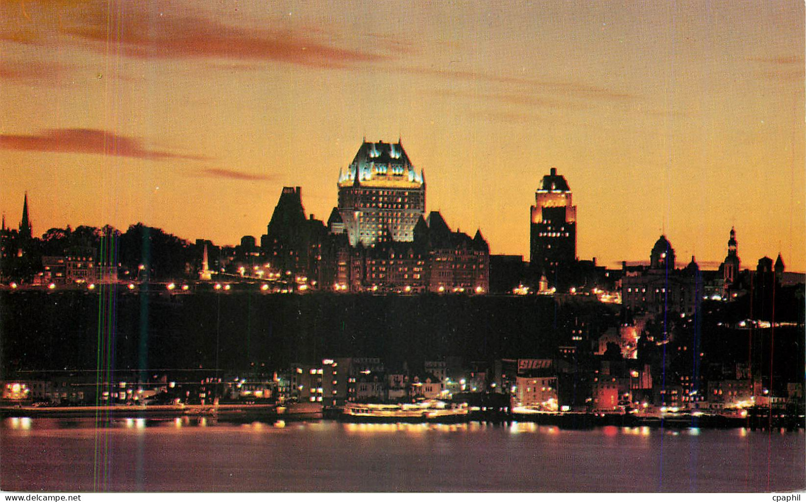 CPM Quebec Canada Vue de Nuit de Quebec