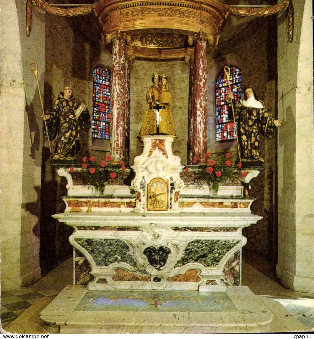 CPM Rochefort du Gard Foyer de Charite Sanctuaire Notre Dame de Grace le Choeur restaure