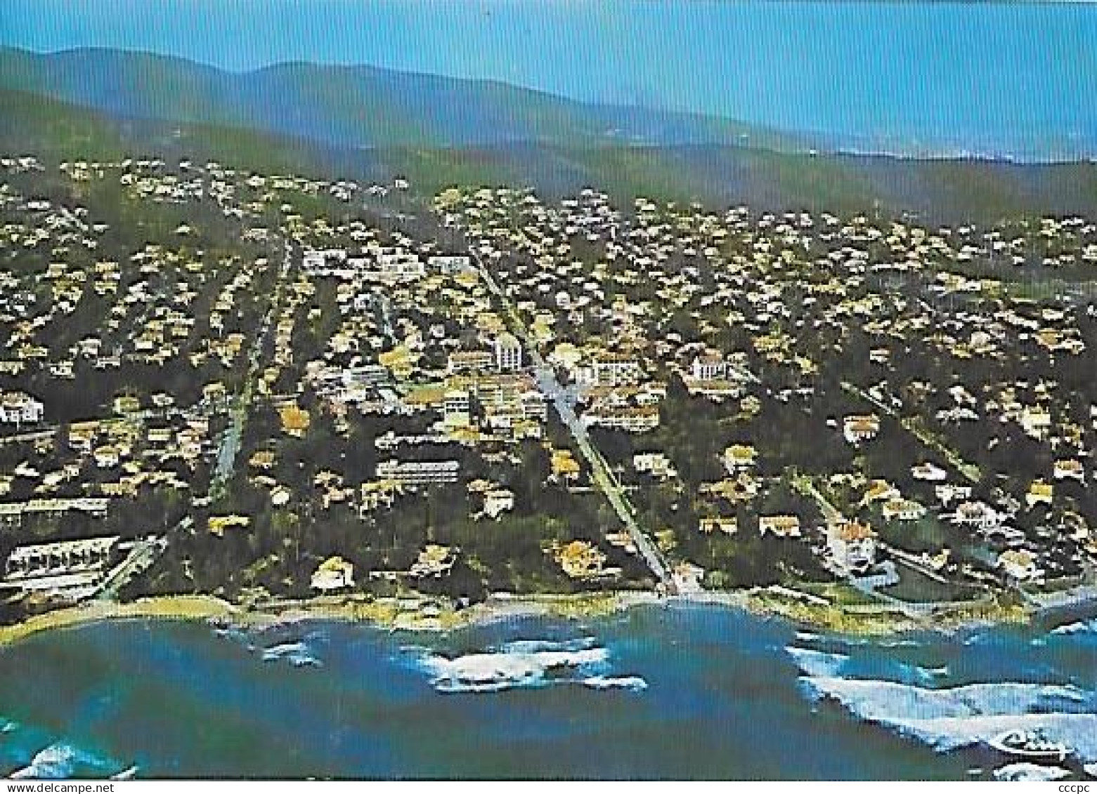 CPM Saint-Aygulf vue générale aérienne