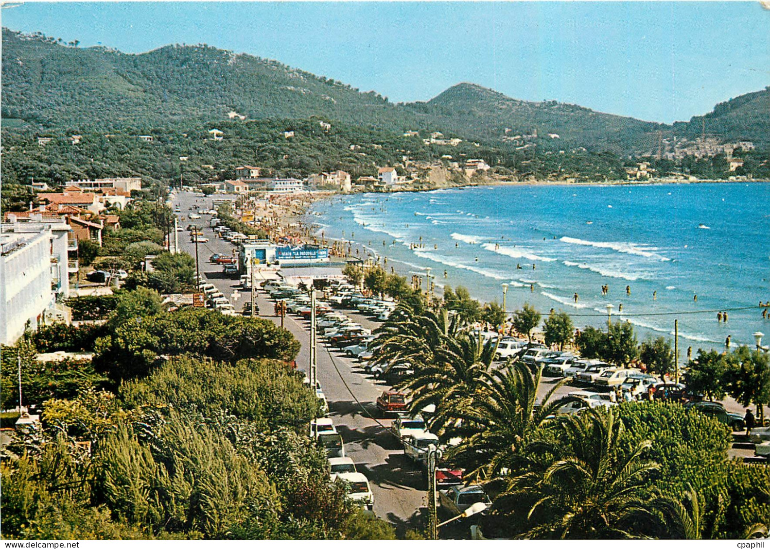 CPM Saint Cyr les Lecques vue generale de la Plage