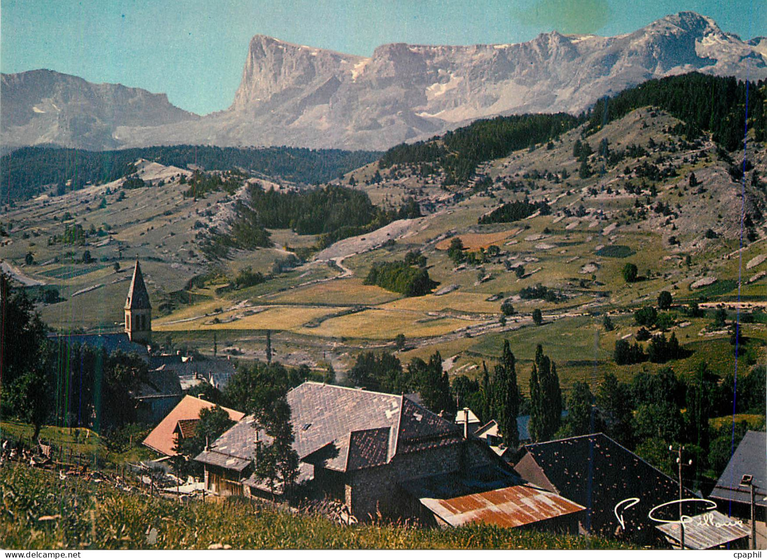 CPM Saint Etienne en Devoluy (1263m) le Pic de Bure (Alt 2712m) les Hautes Alpes