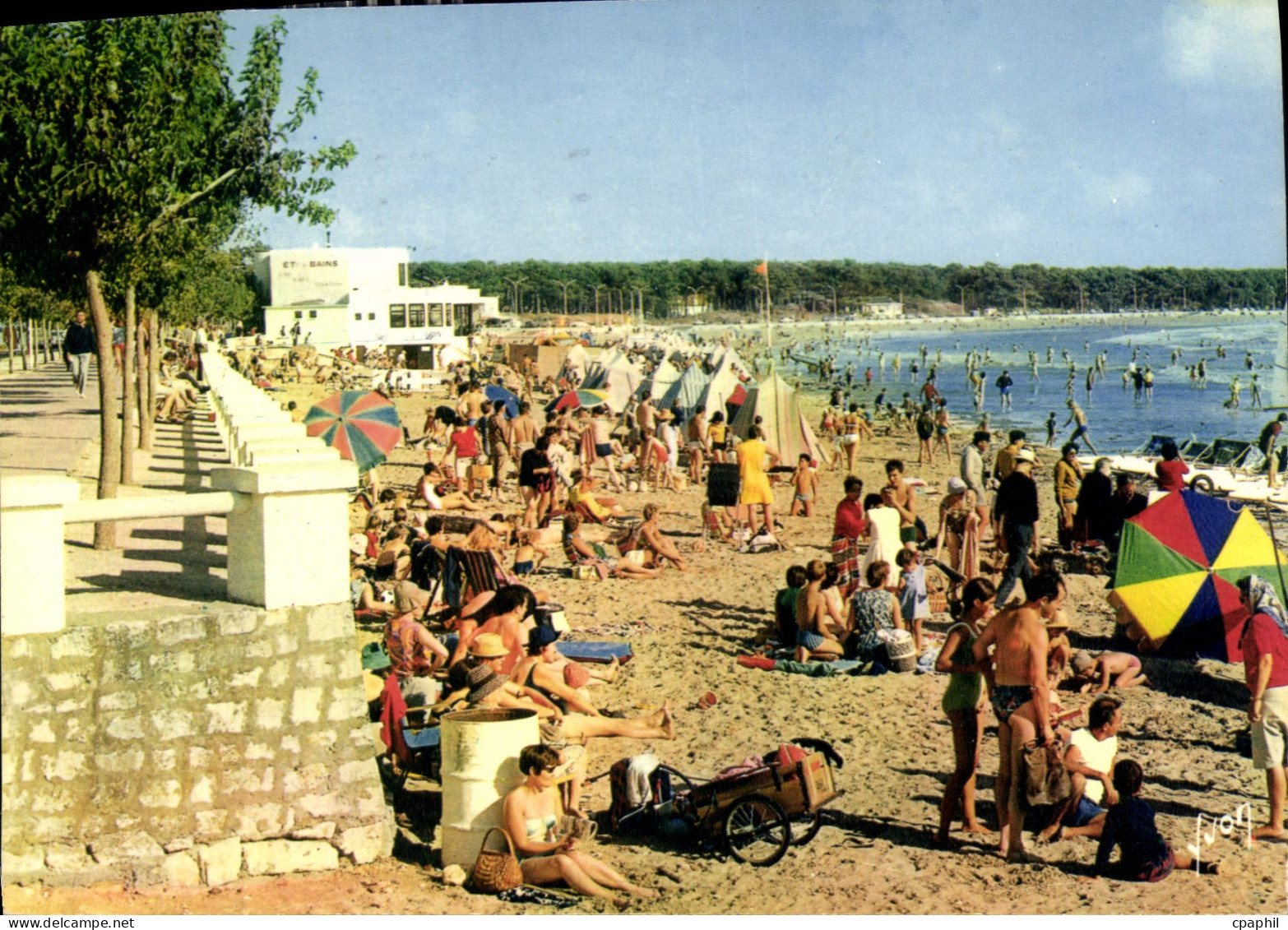 CPM Saint Georges de Didonne Charente Maritimes La Plage