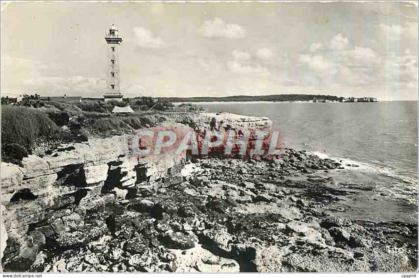 CPM Saint Georges de Didonne Les Falaises du Phare La Pointe de Suzac