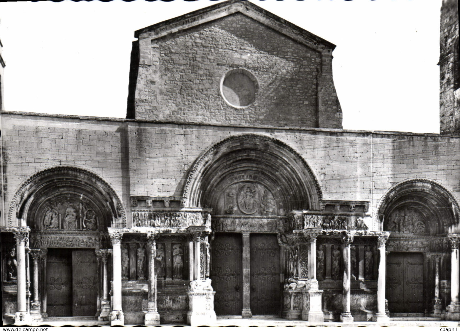 CPM Saint Gilles Eglise Abbatiale