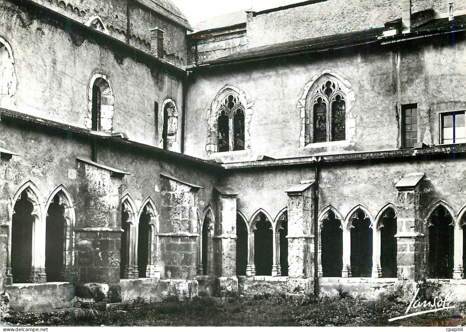 CPM Saint Jean de Maurienne Savoie Le Cloitre