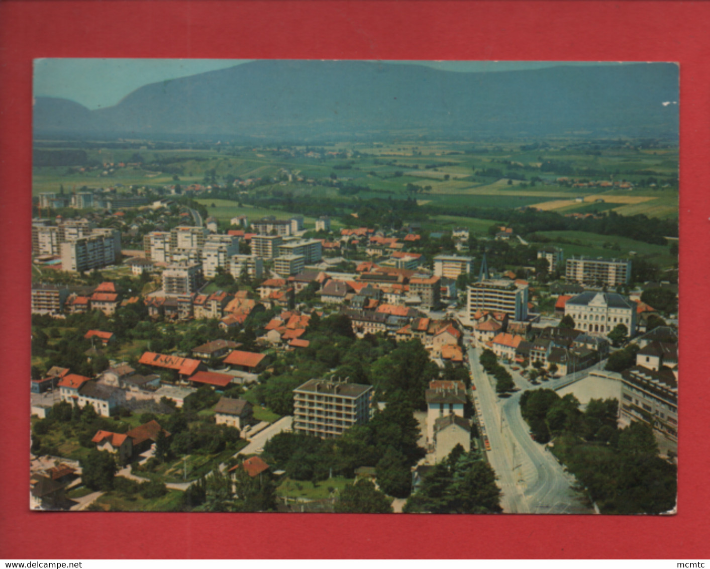 CPM - Saint-Julien-en-Genevois  -(Haute-Savoie )- Vue générale