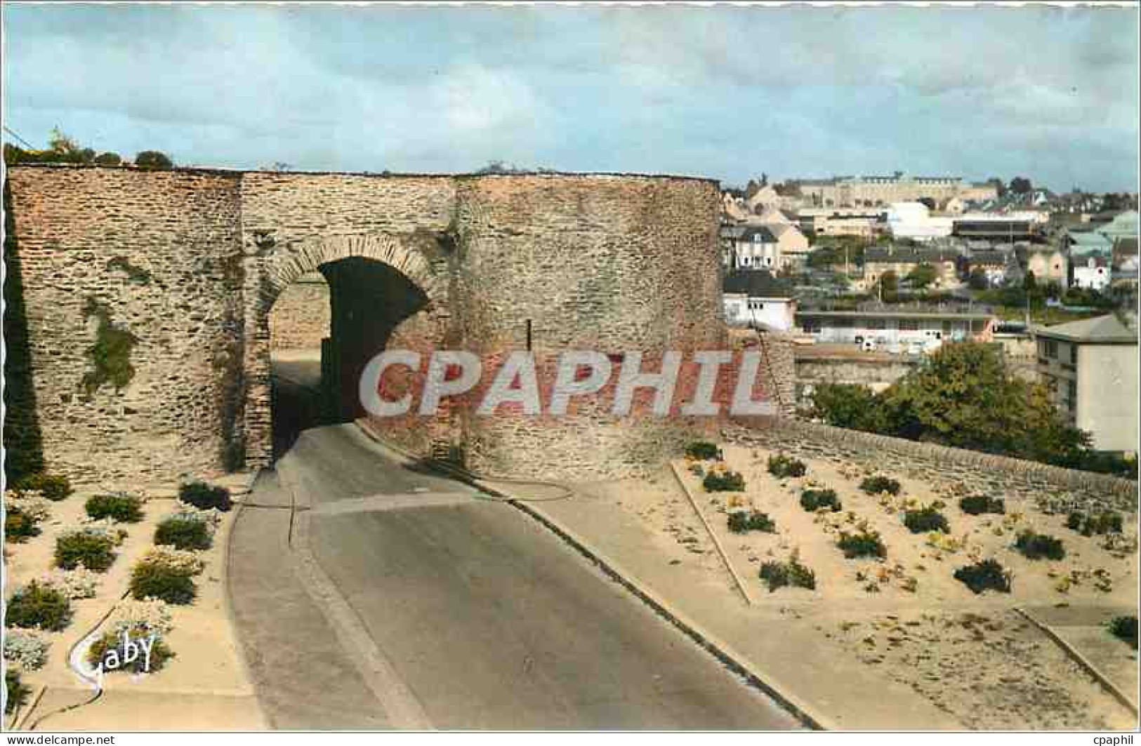 CPM Saint Lo Manche Remparts Porte Dollee
