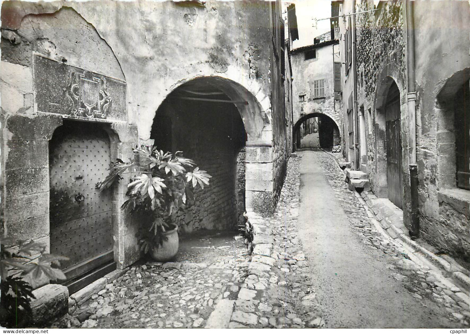 CPM Saint Paul Alpes Maritimes Vieille Rue