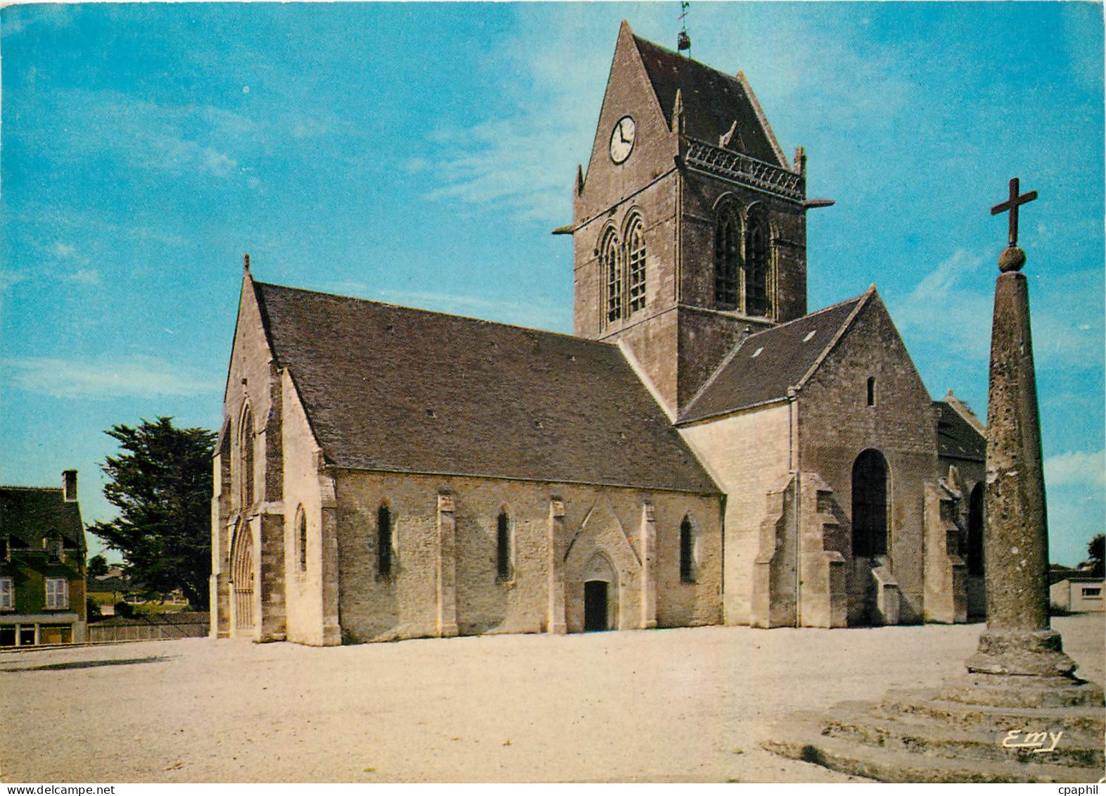 CPM Sainte Mere Eglise Manche Eglise du XIV siecle
