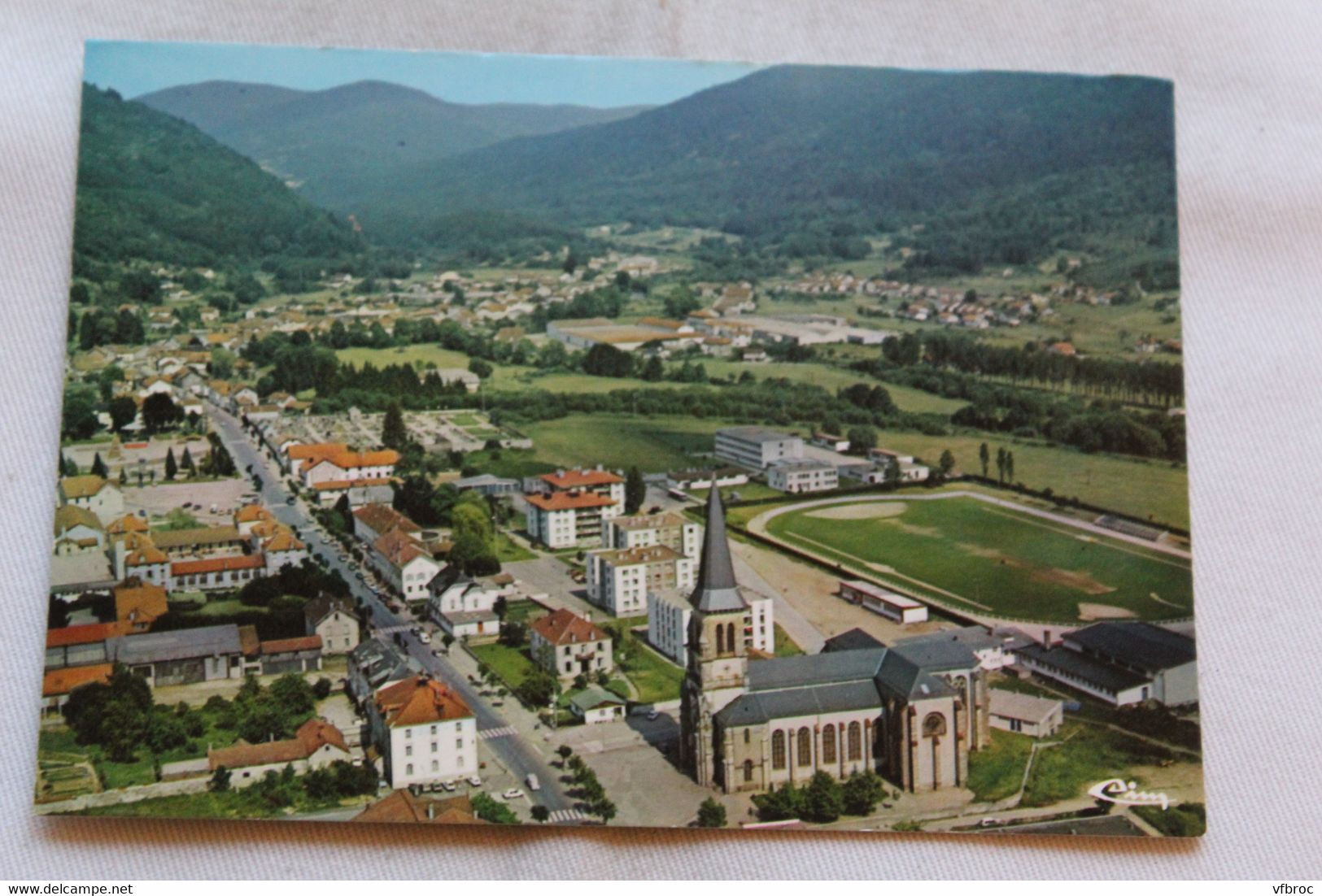 Cpm, Saulxures sur Moselotte, vue générale aérienne, Vosges 88