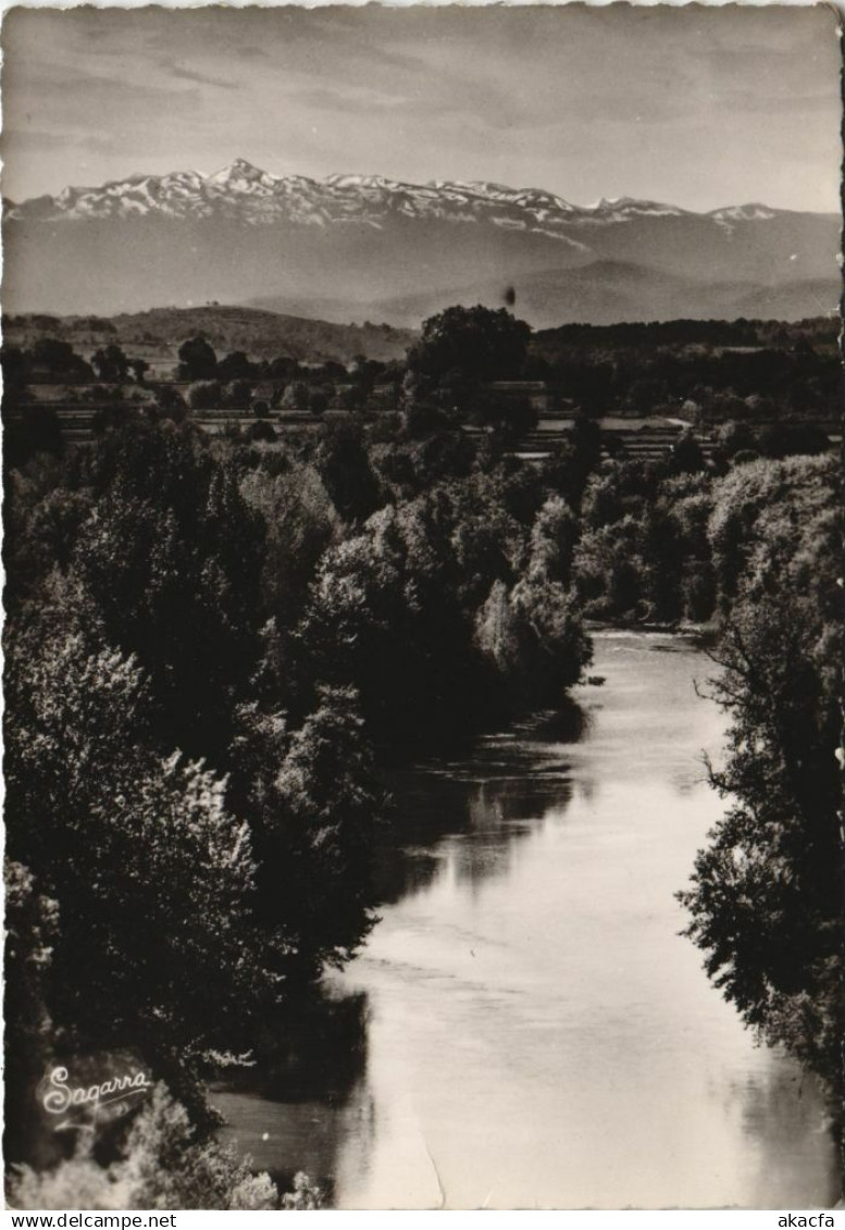 CPM SAUVETERRE-de-BEARN Le Val Riant (1168180)