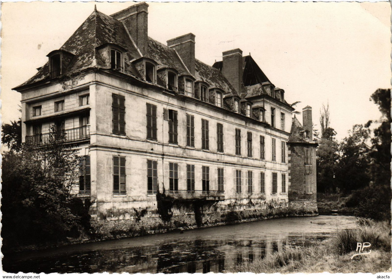 CPM Savigny s Orge Le Chateau FRANCE (1377310)