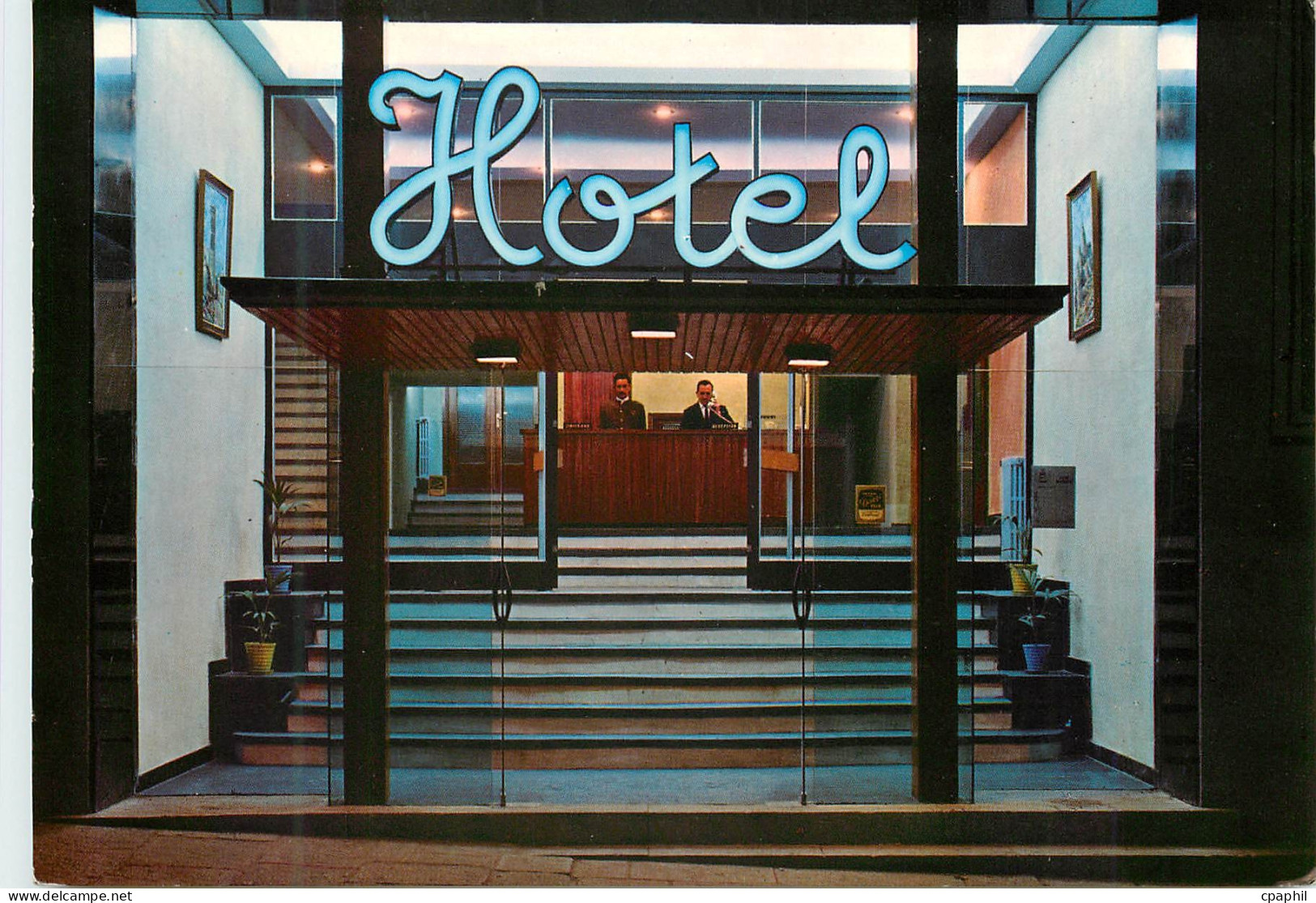 CPM Segovia hotel acueducio entree et direction
