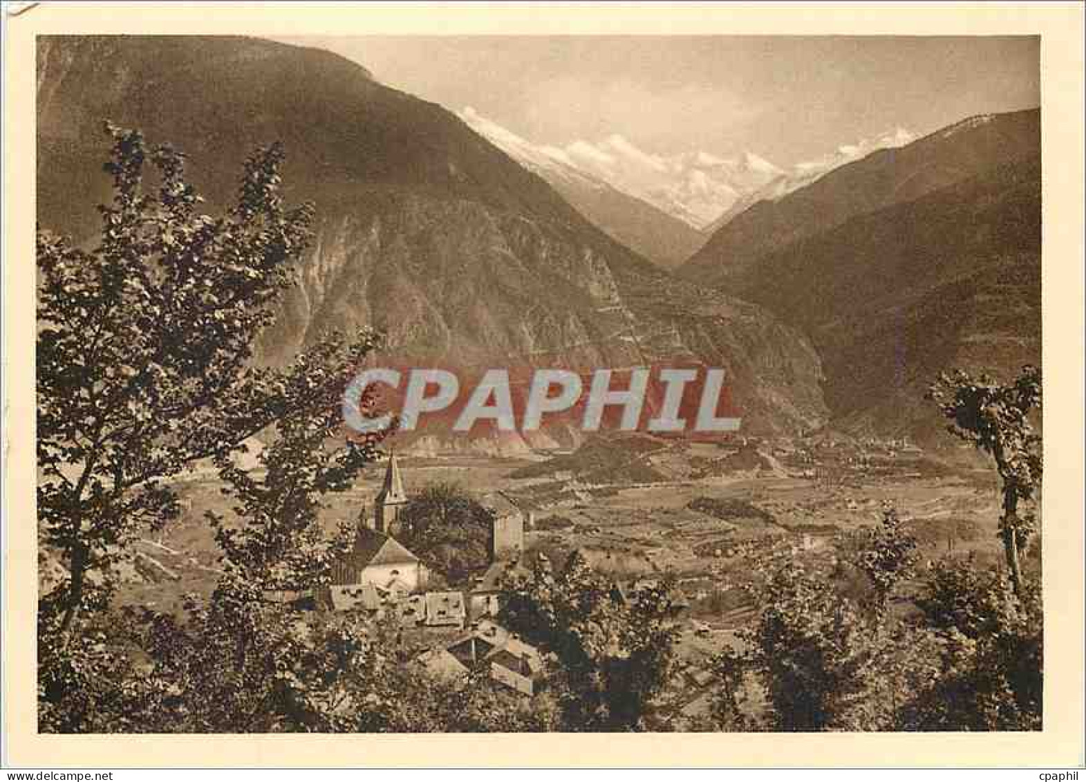 CPM Sierre au coeur du Valais Sierre vu de Venthone et Val d'Anniviers