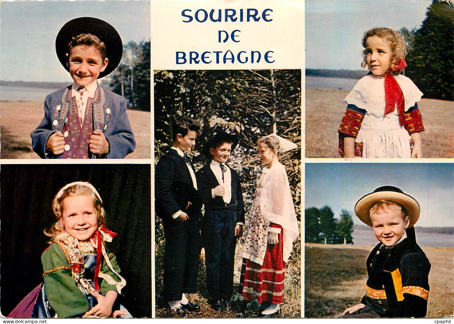 CPM Sourire de Bretagne Enfants en costume de Plougastel Locronan Guisseny Folklore Enfants