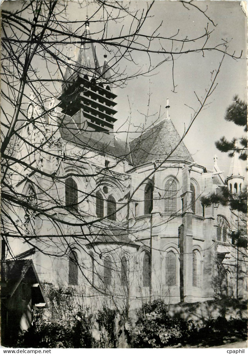 CPM Taverny Eglise Notre Dame Vue de l'Abside