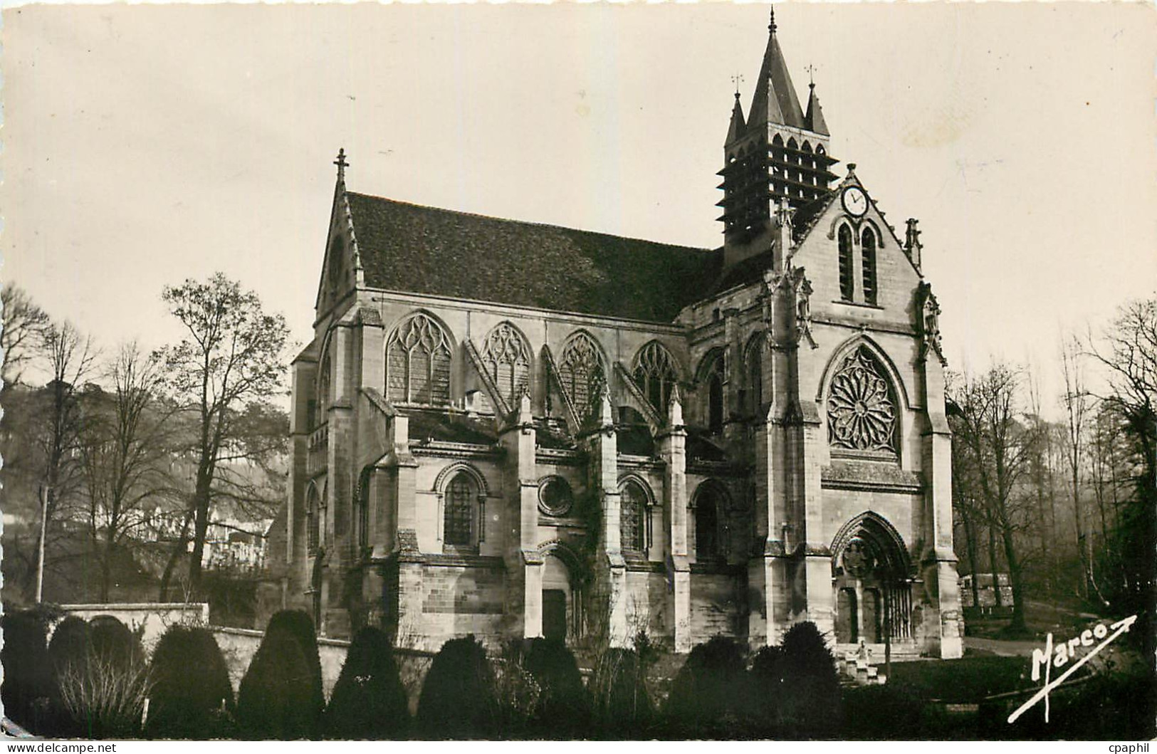 CPM Taverny S et O Eglise N D de Taverny Monument Historique
