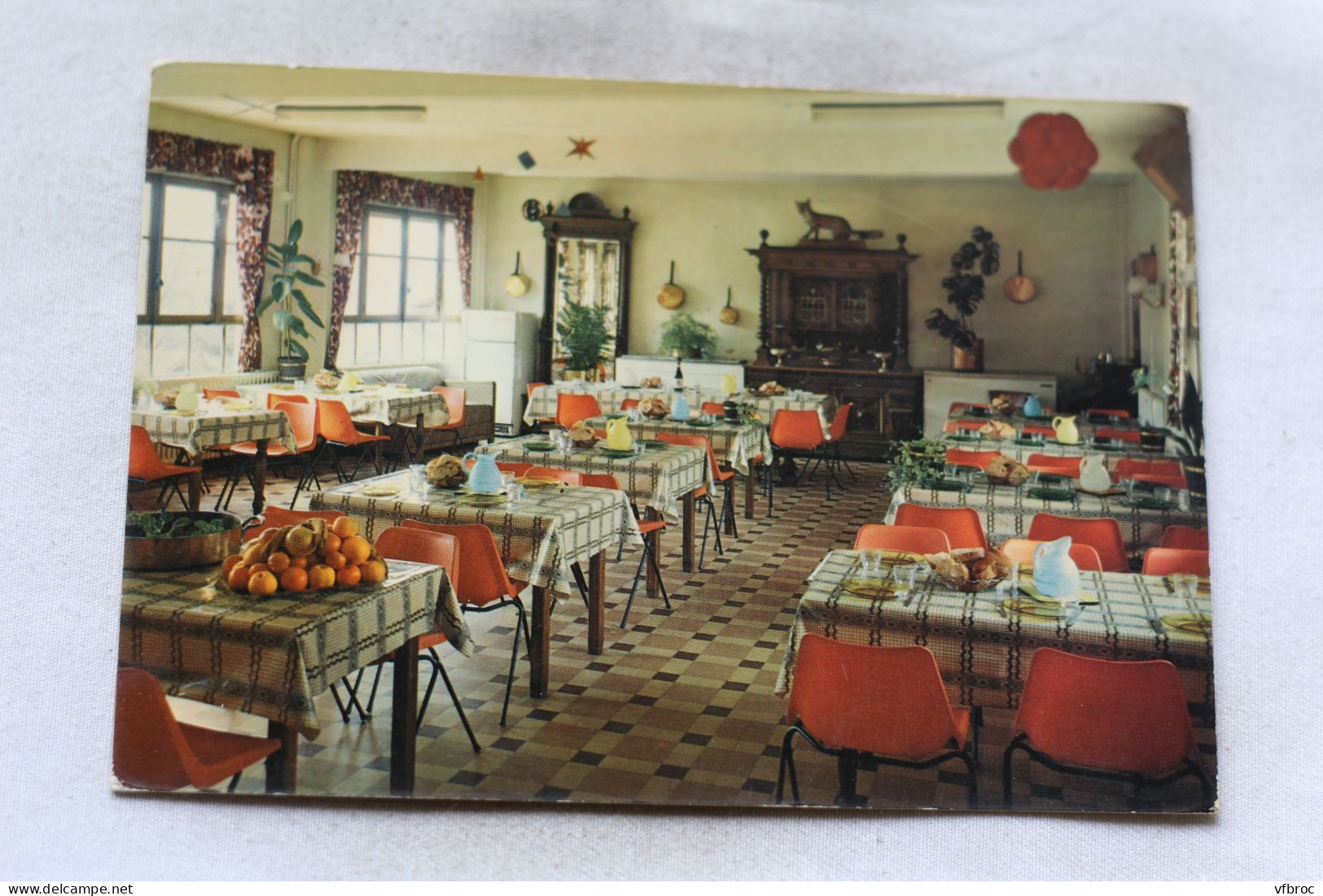 Cpm, Theys, maison familiale de vacances d'Ivry sur Seine, la salle à manger, Isère 38