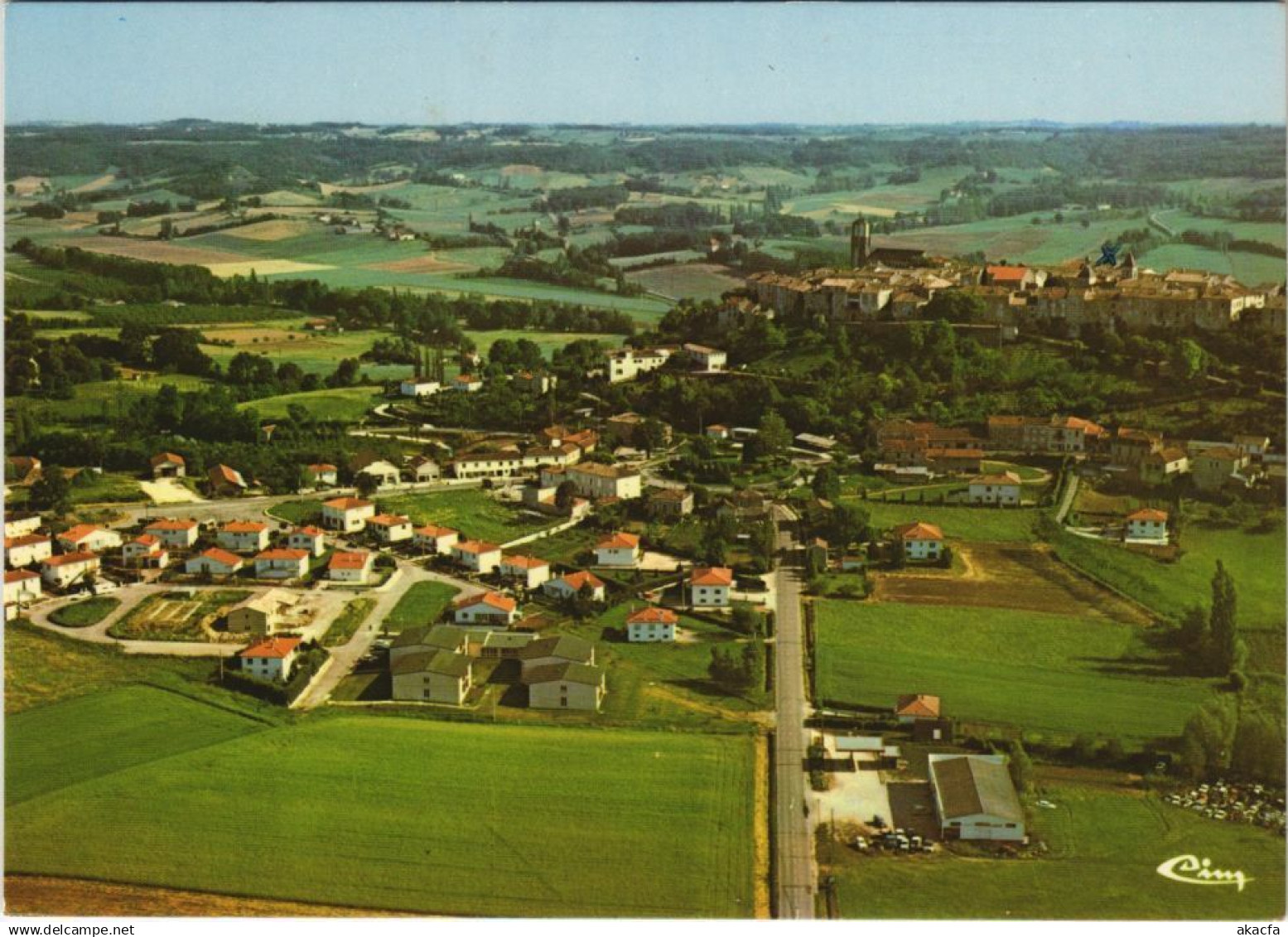 CPM Tournon d'Agenais Vue Generale aerienne FRANCE (1172319)