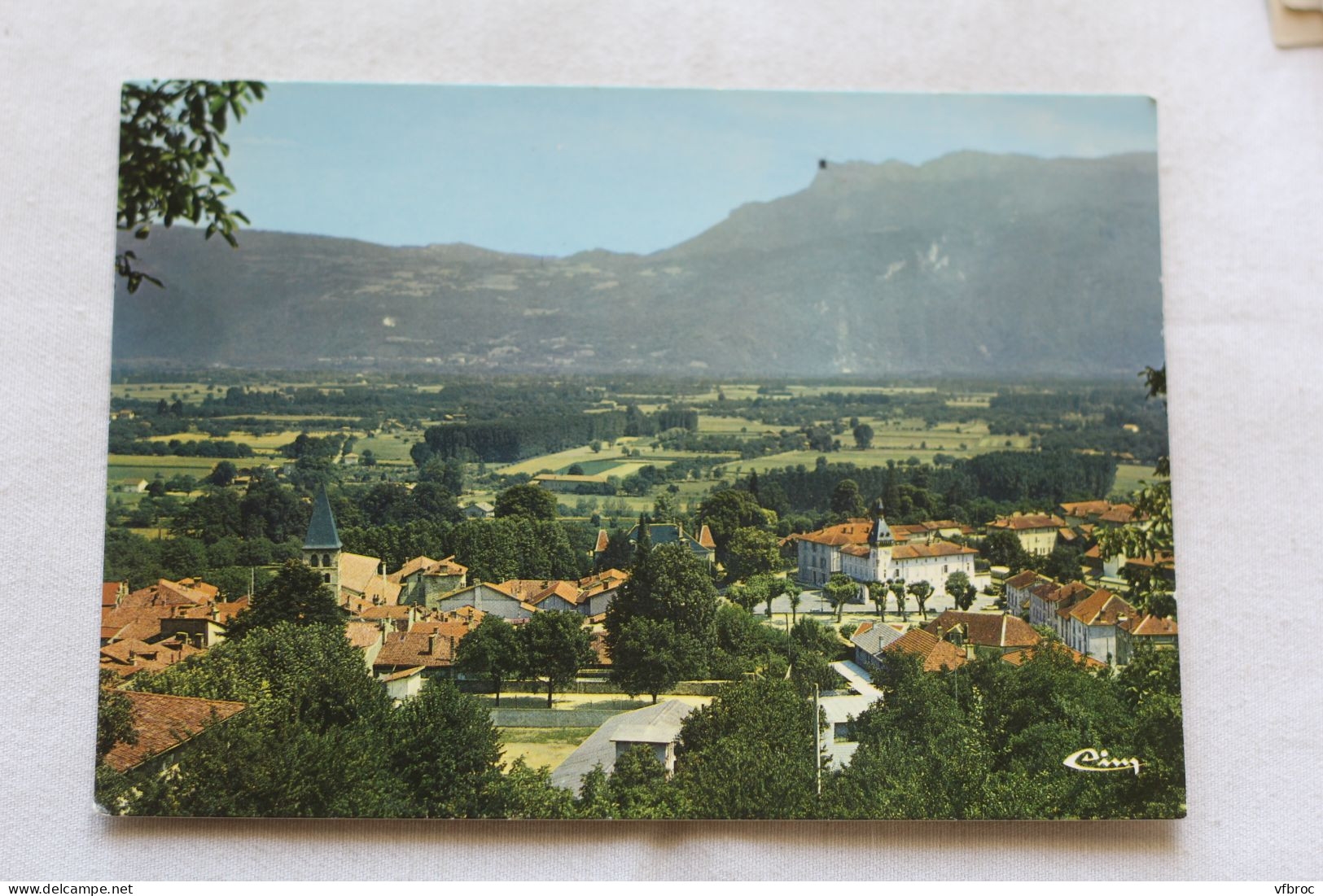 Cpm, Tullins, vue générale et le Vercors, Isère 38