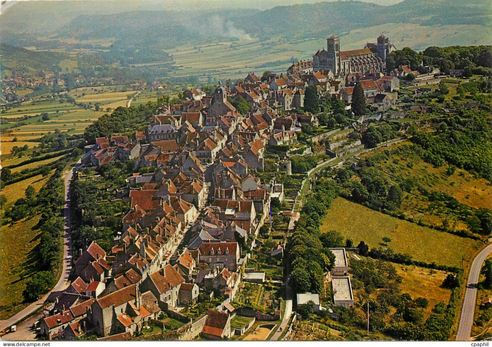 CPM Vezelay Yonne Vue aerienne