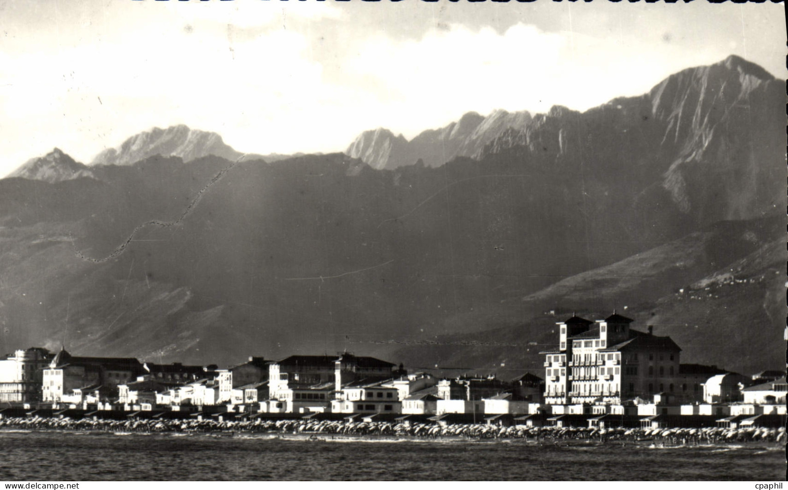 CPM Viareggio Panorama e Alpi Aquane