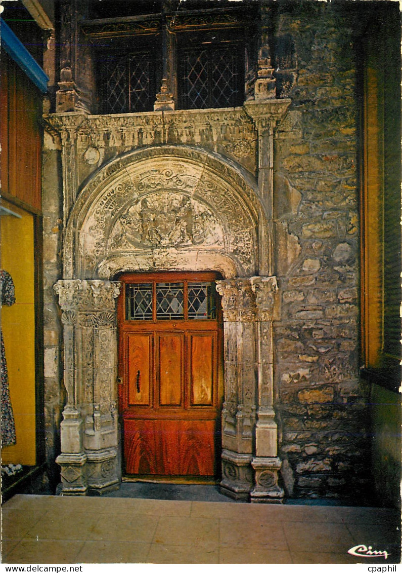 CPM Villefranche de Rouergue Aveyron Vieille porte