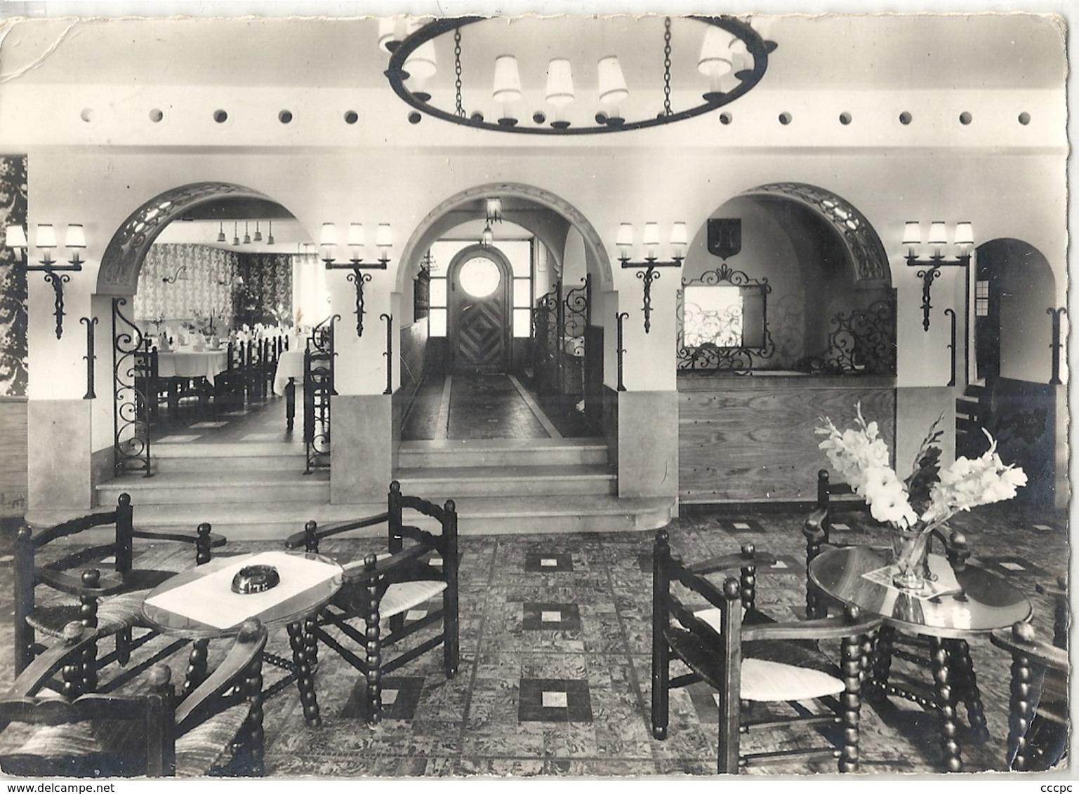 CPM Villeneuve-de-Marsan L'Entrée d'une Salle à Manger et la Réception de l'Hôtel Jean Darroze