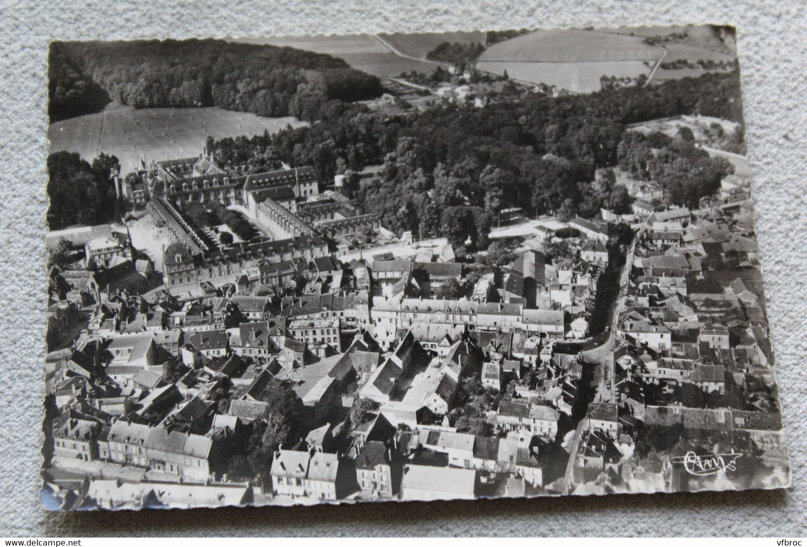Cpm, Villers Cotterets, centre ville et château, vue aérienne, Aisne 02