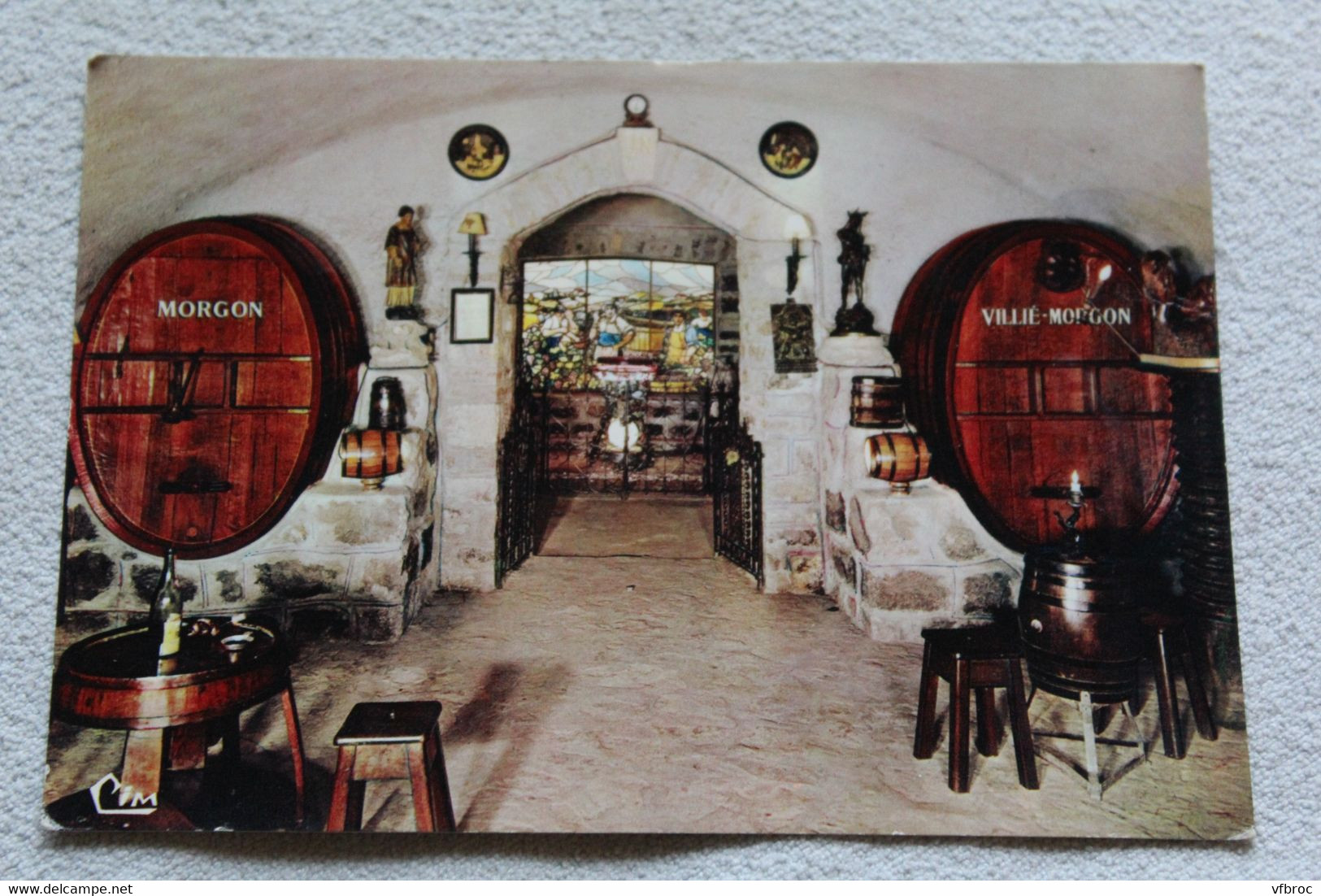 Cpm, Villié Morgon, le fond du caveau et le Vitrail, Rhône 69