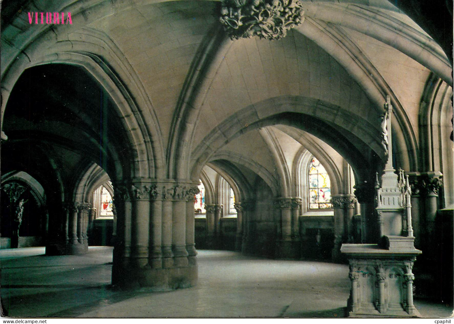 CPM Vitoria Parroquia de Maria Immaculada Madre de la Iglesia Cripta